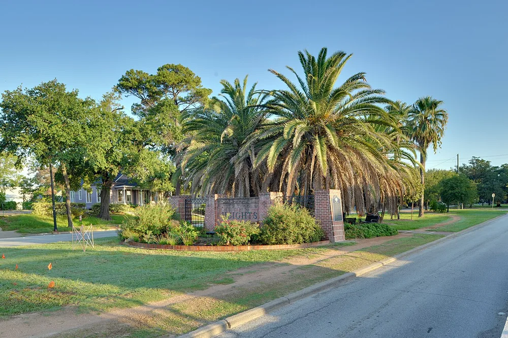 Houston Heights eBike VIP Private Foodie & Neighborhood Tour